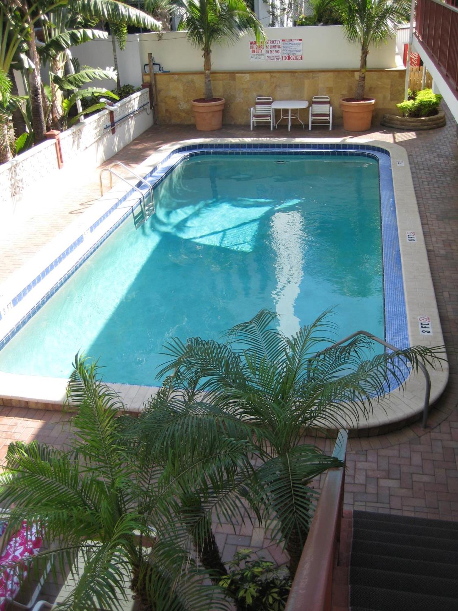 Surf Side Resort Pompano Beach Εξωτερικό φωτογραφία
