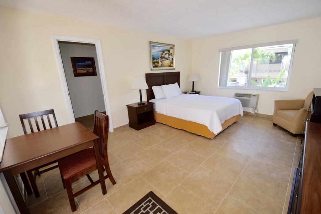 Surf Side Resort Pompano Beach Εξωτερικό φωτογραφία
