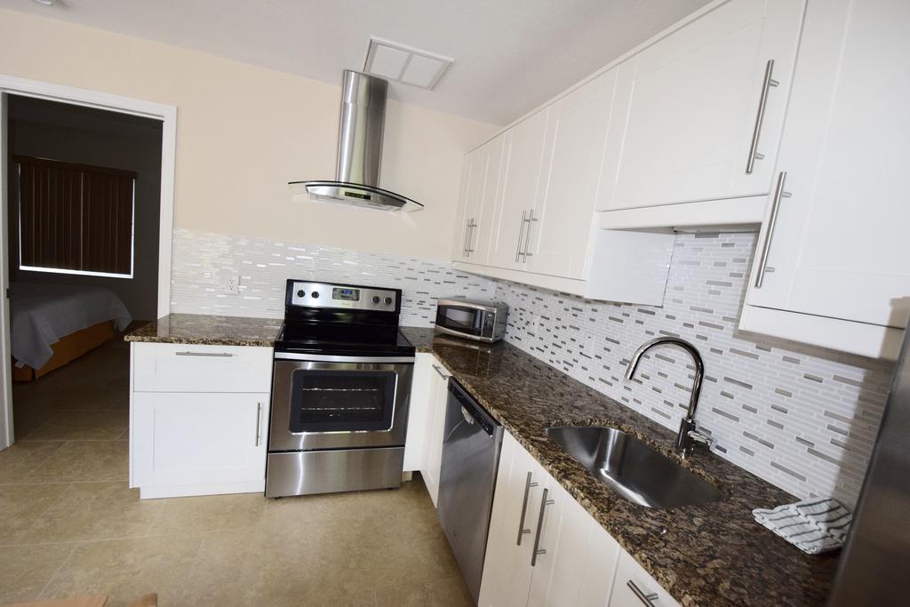 Surf Side Resort Pompano Beach Εξωτερικό φωτογραφία