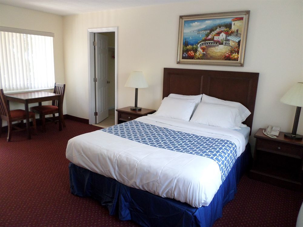 Surf Side Resort Pompano Beach Εξωτερικό φωτογραφία